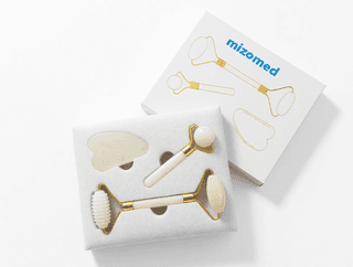 Массажный набор гуаша: 2 роллера (ролика) и скребок для лица из кварца Mizomed Trinity Harmony 3 в 1 белый (M31W)